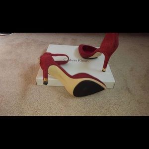 Calvin Klein Tanda Ankle Strap Pump!